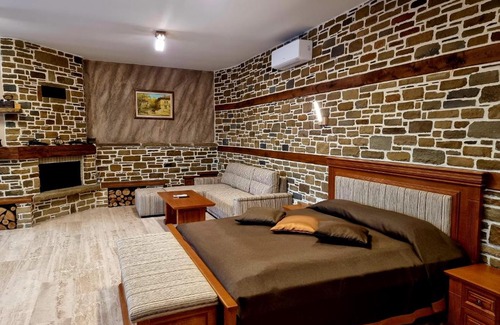 Slivek Casa | Семеен Хотел Чардаците - самостоятелен апартамент 60кв м