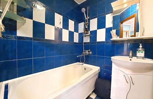 Sukhinovka Apartamento | Слава Героям 11 Двокімнатна квартира з ванною і кондиціонером Безконтактне заселення 24-7