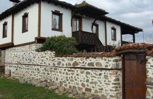 Pavel Banya Casa | Старата къща/село Тъжа