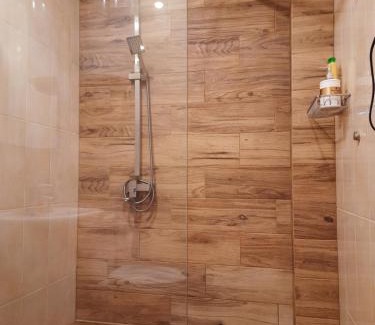 Kryvyi Rih Apartamento | Староярмаркова с видом на парк и реку