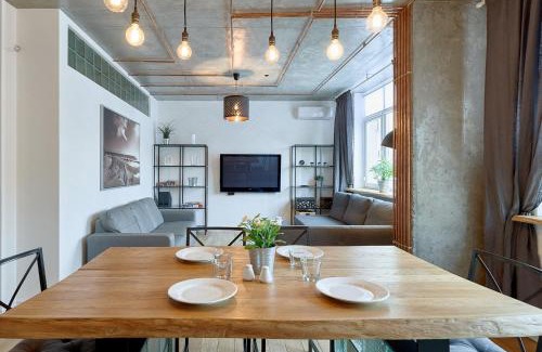 Solomjanskyj Apartamento | Стильна та простора квартира