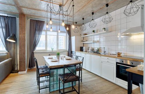 Solomjanskyj Apartamento | Стильна та простора квартира