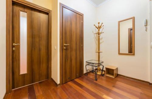 Khreshchatyy Yar Apartamento | Трехкомнатная квартира на Крещатике