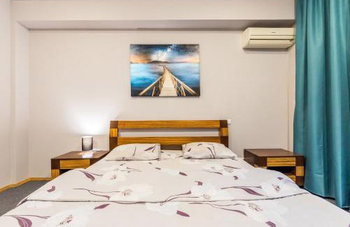 Khreshchatyy Yar Apartamento | Трехкомнатная квартира на Крещатике