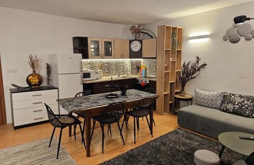 Aheloy Apartamento | Трехкомнатный апартамент с видом на море