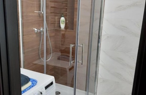 Holosiivskyj Apartamento | Уютная видовая квартира в стиле лофт