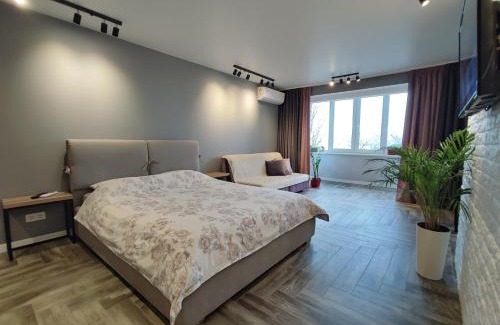 Solomjanskyj Apartamento | Уютная квартира возле БЦ Tower, концерт-холл Оазис