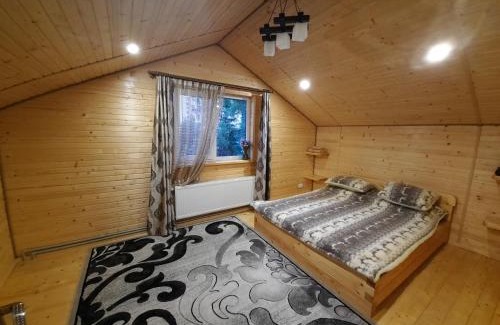 Vorokhta Casa | У Мар'яни