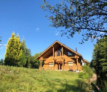 Klavdiyevo-Tarasove Apartamento | Фінський будинок для ідеального романтичного чи сімейного відпочинку