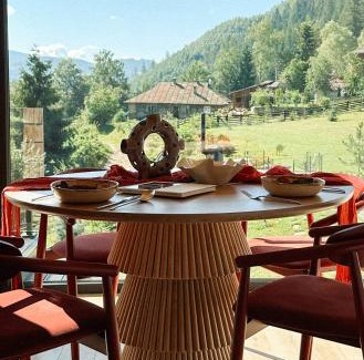 Roztoky Chalet De Esquí | Хатинка в горах