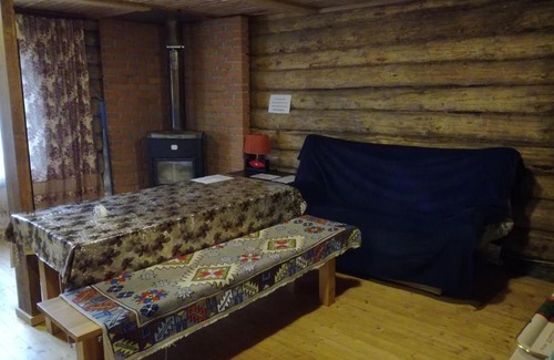 Zyuratkul' Casa | Хостел на Главной, 1