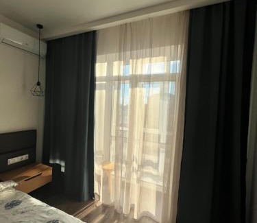 Rivne Apartamento | Центр &VIP Apartment & ЖК Театральний & ЖК Шевченка Парковка