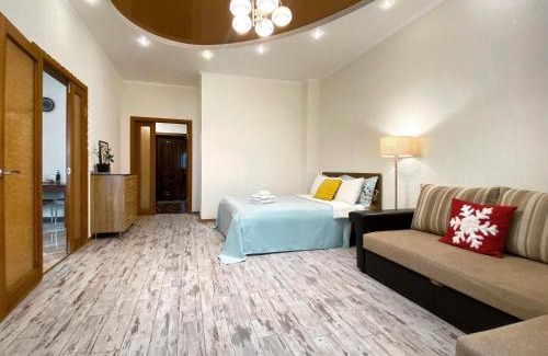 Dniprovs'kyi District Apartamento | Чарівна, простора квартира в 2хв від МВЦ, Лівобережна