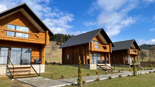 Izki Casa | Чотири сезони