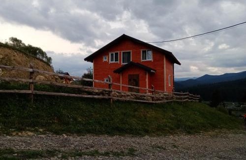 Vorokhta Casa | Шпінь 2