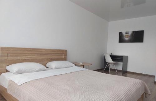 Lutsk Apartamento | Яровиця з Кондиціонером,Центр