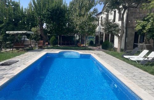 Garni Apartamento | Գոլդ հաուս