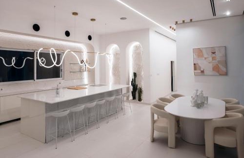 Neve Zohar Hotel | אגם החלומות