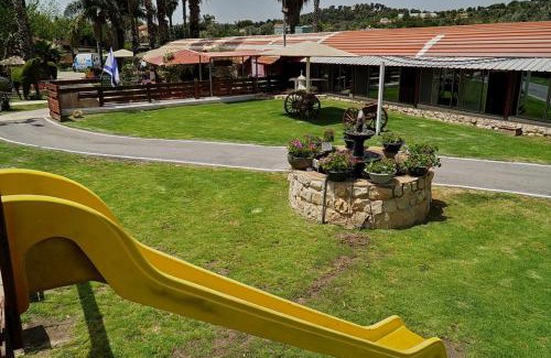 Zippori Cabina | אחוזת ציפורי ספא ואירוח