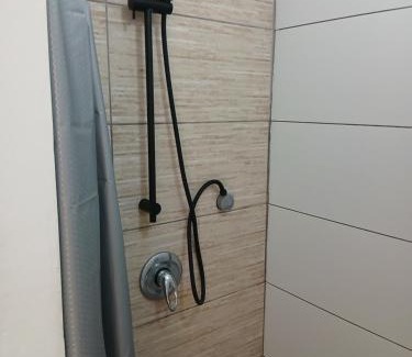 Haifa Apartamento | אירוח סמוך לים התיכון