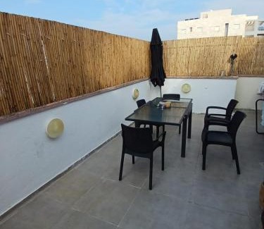 Netanya Apartamento | בלב העיר