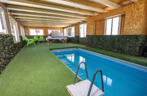 Beit Jann Apartamento | בקתות עץ מעל העננים - אירוח דרוזי - בקתות כפריות עם נוף מהמם ובריכה משותפת