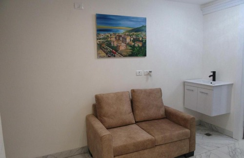 Jerusalem Apartamento | תנובת הארץ הכניסה מרחוב מנחת יצחק 22 ירושלים