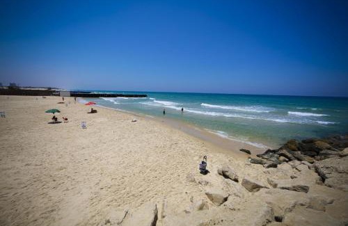 Ashdod Apartamento | דירת נופש יוקרתית עם נוף לים 4 חדרים
