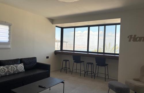 Tiberias Cabina | מבית תכלת בית של חופש Allentown 21 אלנטאון 21