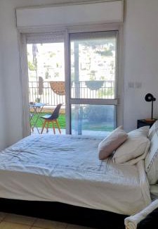 Modiin Apartamento | מנשה הום