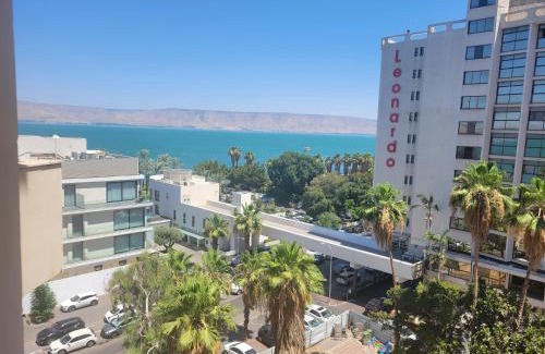 Tiberias Old City Apartamento | נופש אל מול הכינרת