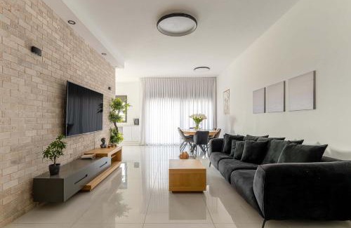Kiryat Ata Apartamento | פנטהאוז העצמאות