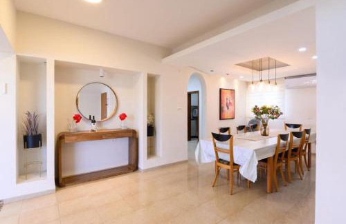 Tiberias Casa | פנטהאוז השומר