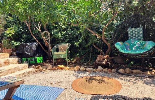 Kfar Vradim Casa | צימס - דירת אירוח עם גינה בגליל