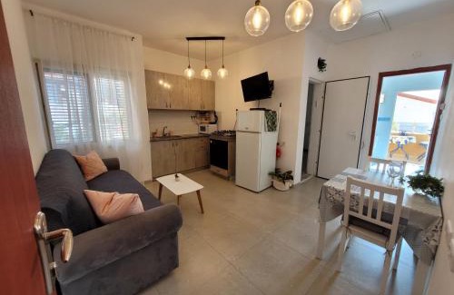 Rehovot Apartamento | צימר ברחובות - Israeli Home