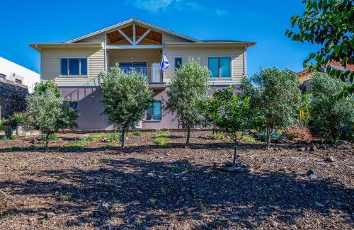 Qatsrin Apartamento | קדמת הגולן