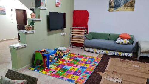 Ein Qiniyye Cabina | קסם הכפר