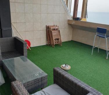 Netanya Apartamento | קסם על הים- דירות נופש עם ג'קוזי פרטי ונוף פרטי לים