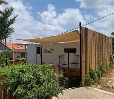 HaBonim Casa | קרוואן משקיף לים