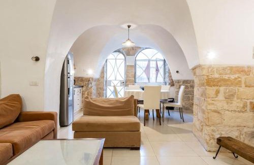 Safed Old City Casa | שלווה בעיר העתיקה - Peace in the heart of the old city
