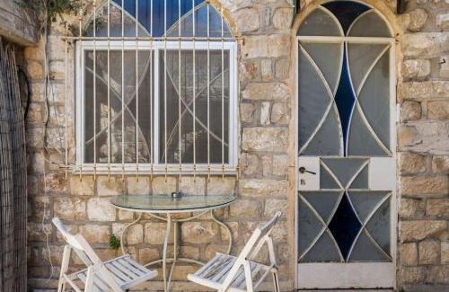 Safed Old City Casa | שלווה בעיר העתיקה - Peace in the heart of the old city