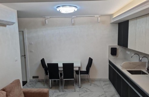 Jerusalem Apartamento | תנובת הארץ רחוב שמגר 14 ג' קומה p-3 הכניסה מרחוב מנחת יצחק 22