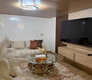 Ifrane Apartamento | إقامة جبل هبري حي السلام إفران