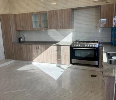 Al Hamra Chalet De Esquí | استراحة العلئ جبل شمس jabal shams