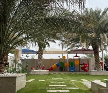 Buraimi Complejo | استراحة الفخامة