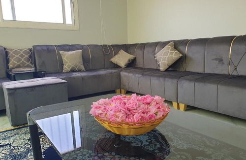 Al Hada Chalet De Esquí | الأنس حيث تأنس النفس