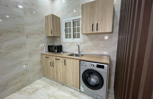 Al Faisaliyah Apartamento | البيت الحيوي للشقق المخدومة