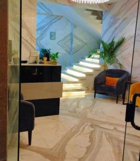 Al Duqqi Apartamento | المهندسين