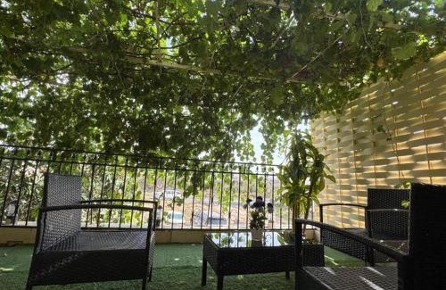 Taif Apartamento | الوسام شقة كبيرة 4 غرف نوم وصالة وشرفة-بلكونة- Large apartment with 4 bedrooms, a living room and a balcony