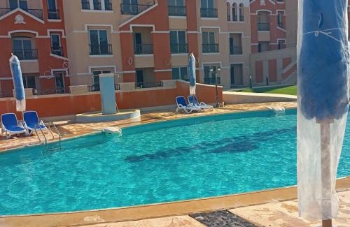 Ras Sudar Chalet De Esquí | بورتو السخنه هيفين هيلز شاليه عائلات Heaven Hills Porto El sokhna